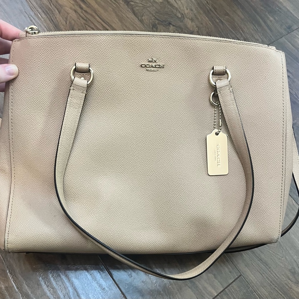 Coach Beige Leather Bag